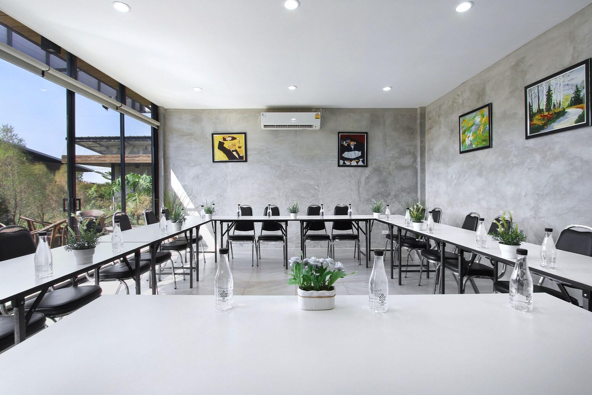 Villa White Knot Khao Yai à Ban Khanong Phra Nua Extérieur photo